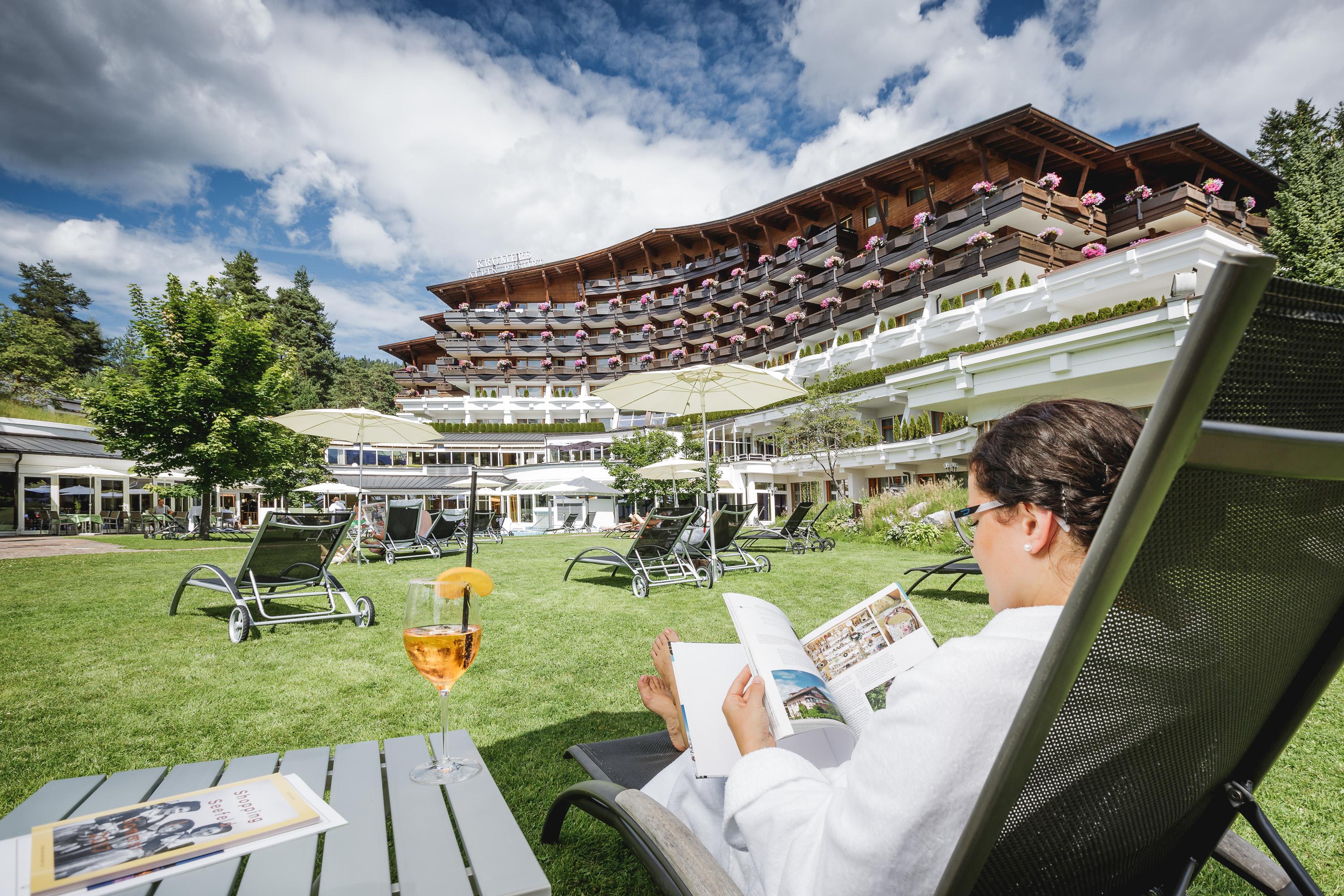 Hotel Krumers Alpin - Your Mountain Oasis Seefeld in Tirol