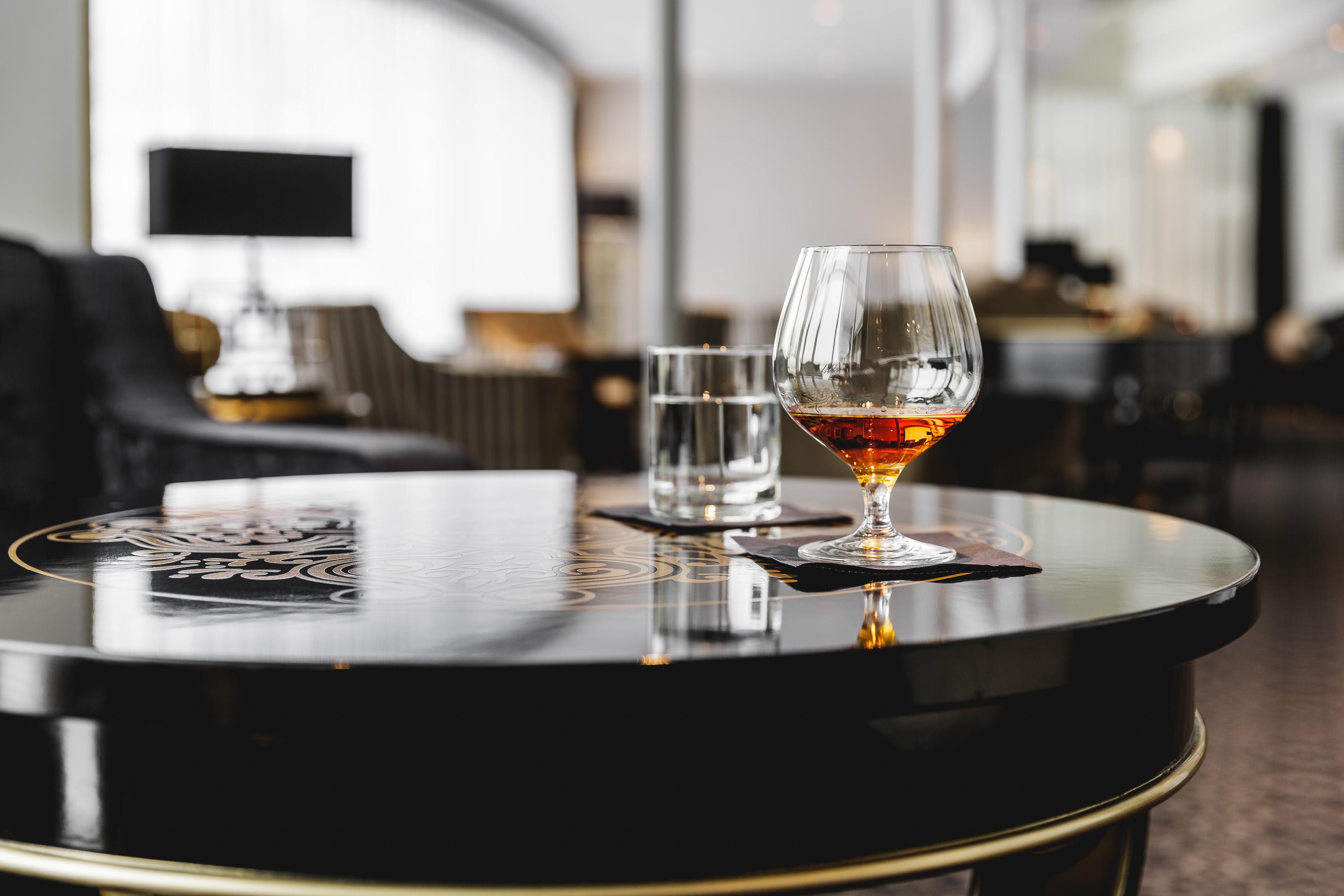 Hotel Krumers Alpin - Your Mountain Oasis Seefeld in Tirol