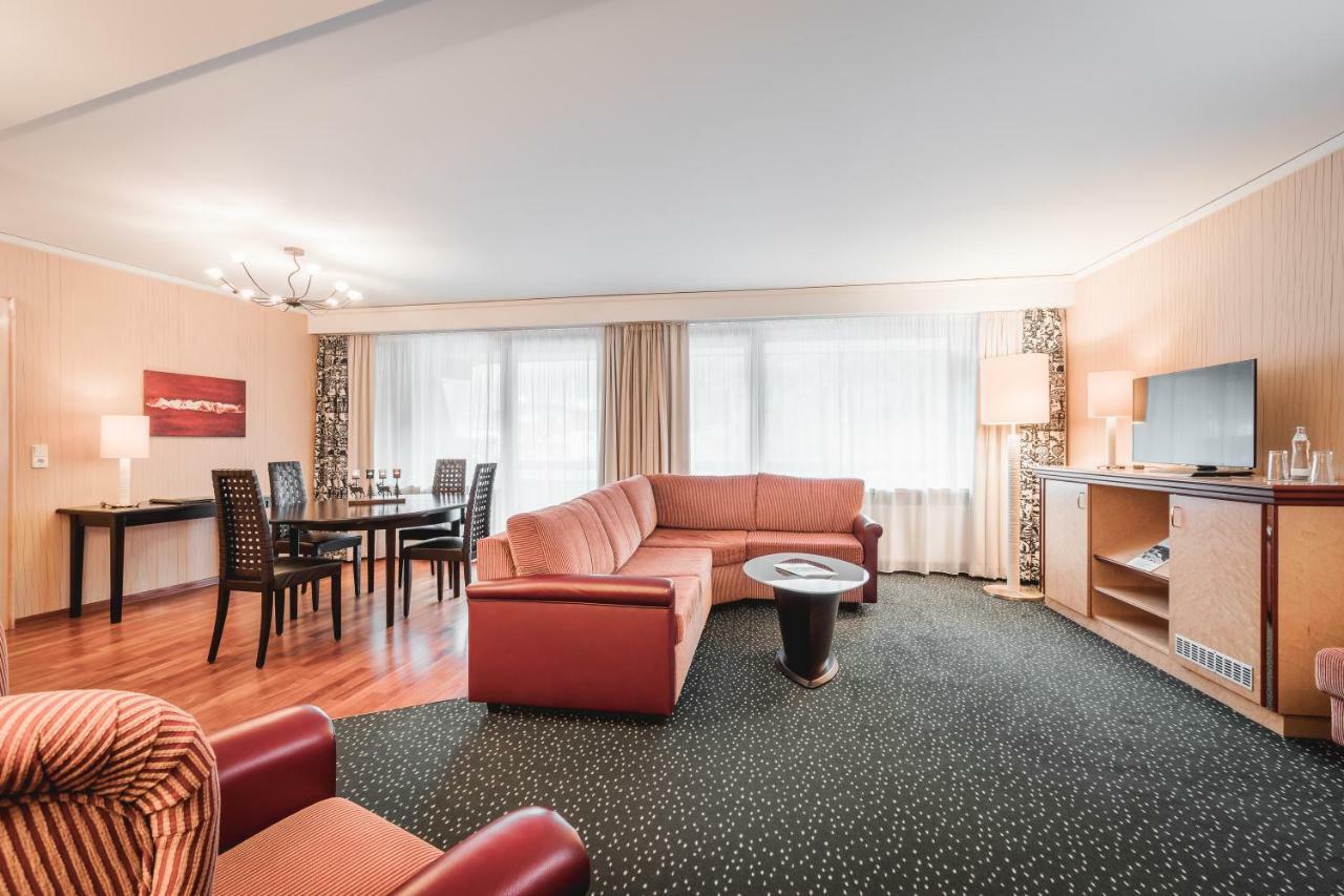 Hotel Krumers Alpin - Your Mountain Oasis Seefeld in Tirol